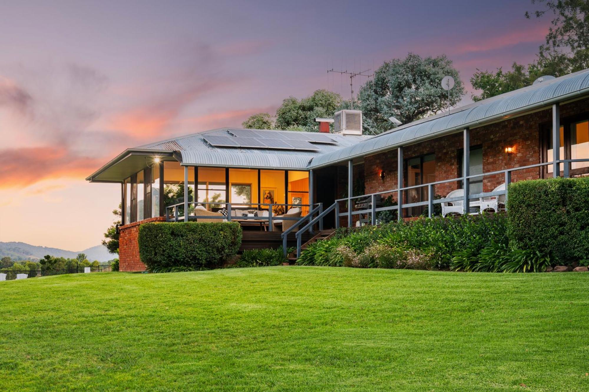 Stay In Mudgee The Grove, The Church, And Premium Private Homestead Exterior foto